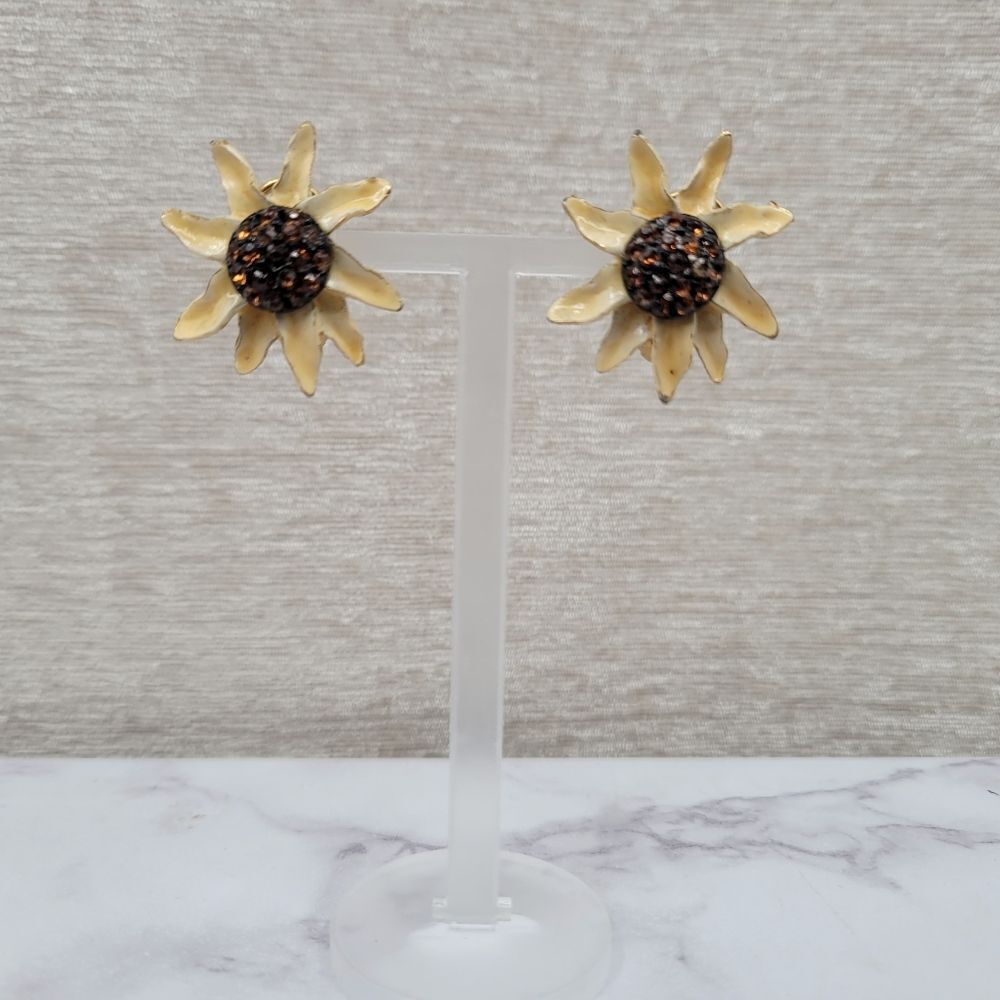 BSK Vintage Sunflower Clip On Earrings Cream Enamel Gold Toned Brown Rhinestones